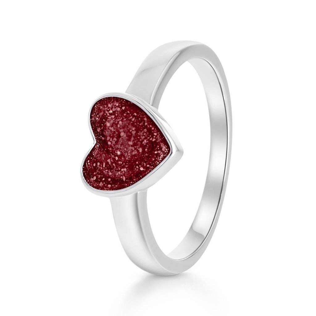 Classic Heart Ashes Ring - MemoriesMade