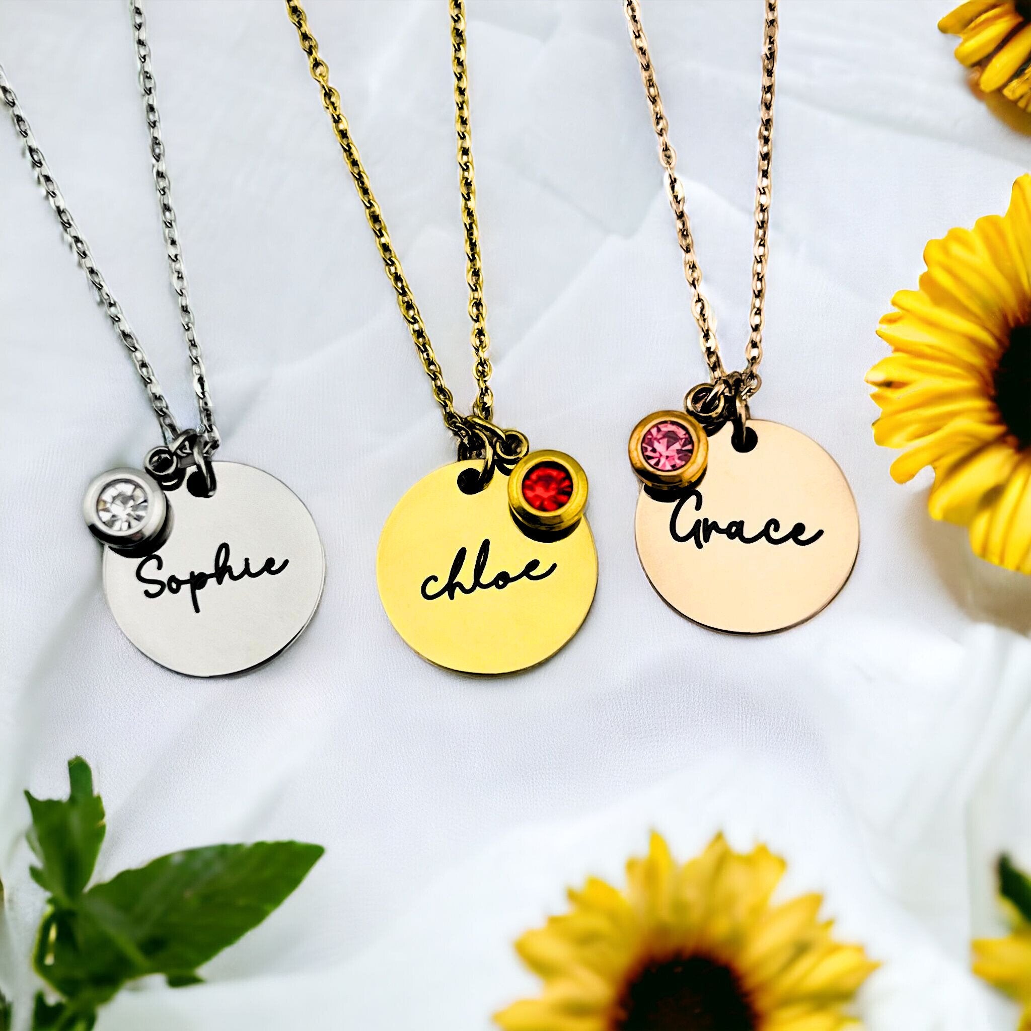 Alice Name Disc Necklace - MemoriesMade