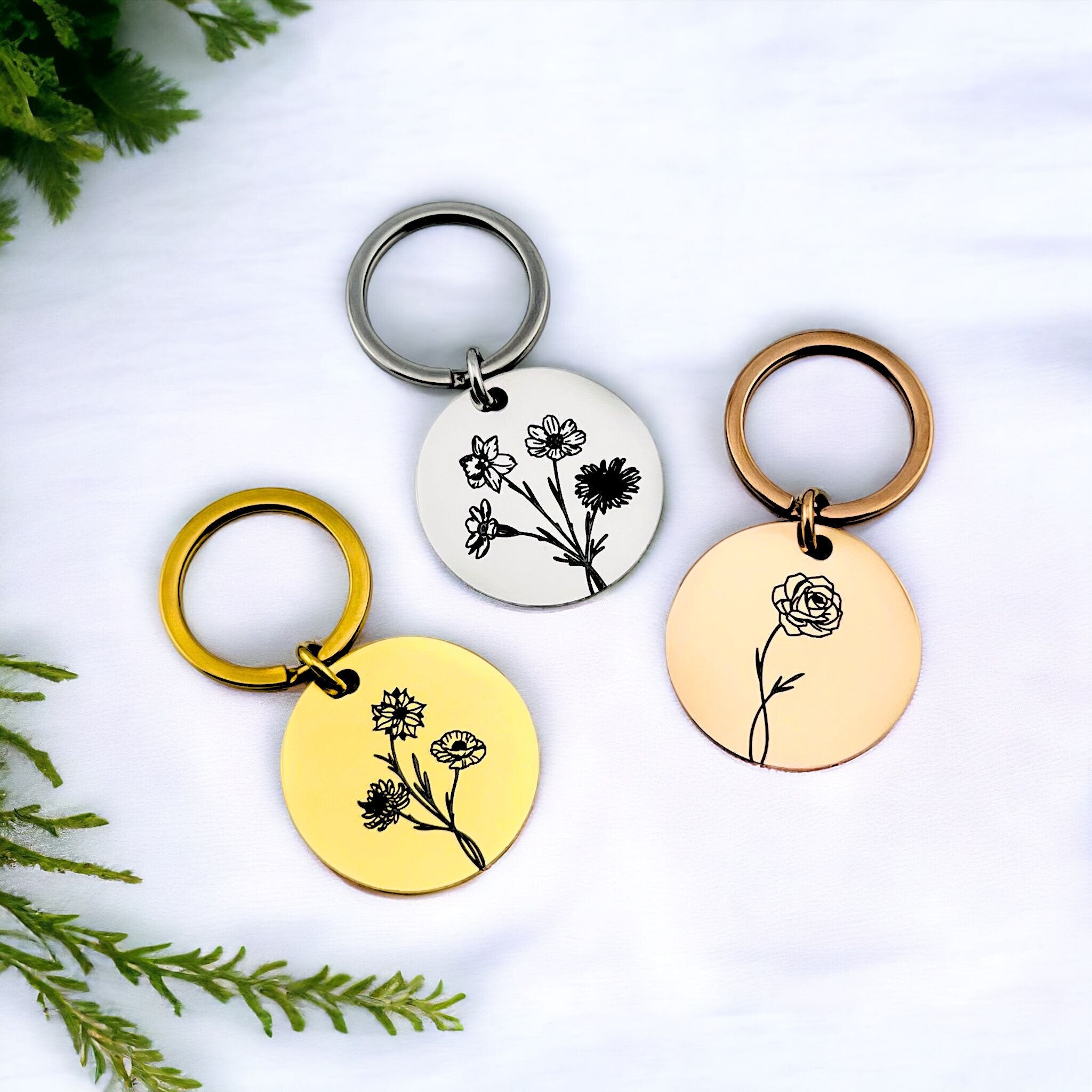 Birth Flower Disc Keychain - MemoriesMade