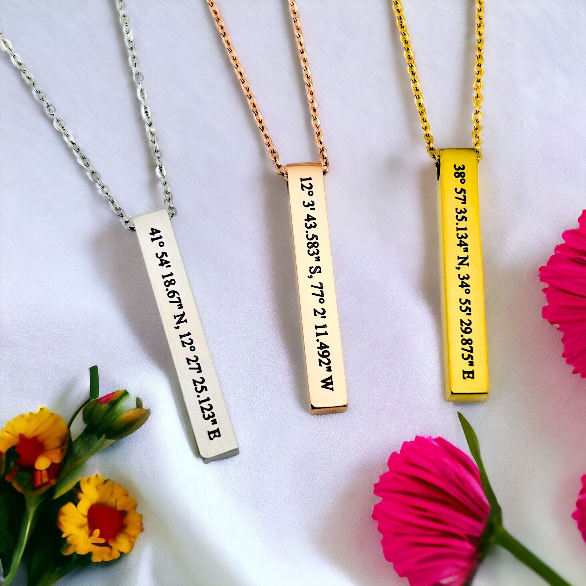 Coordinates Bar Necklace - MemoriesMade