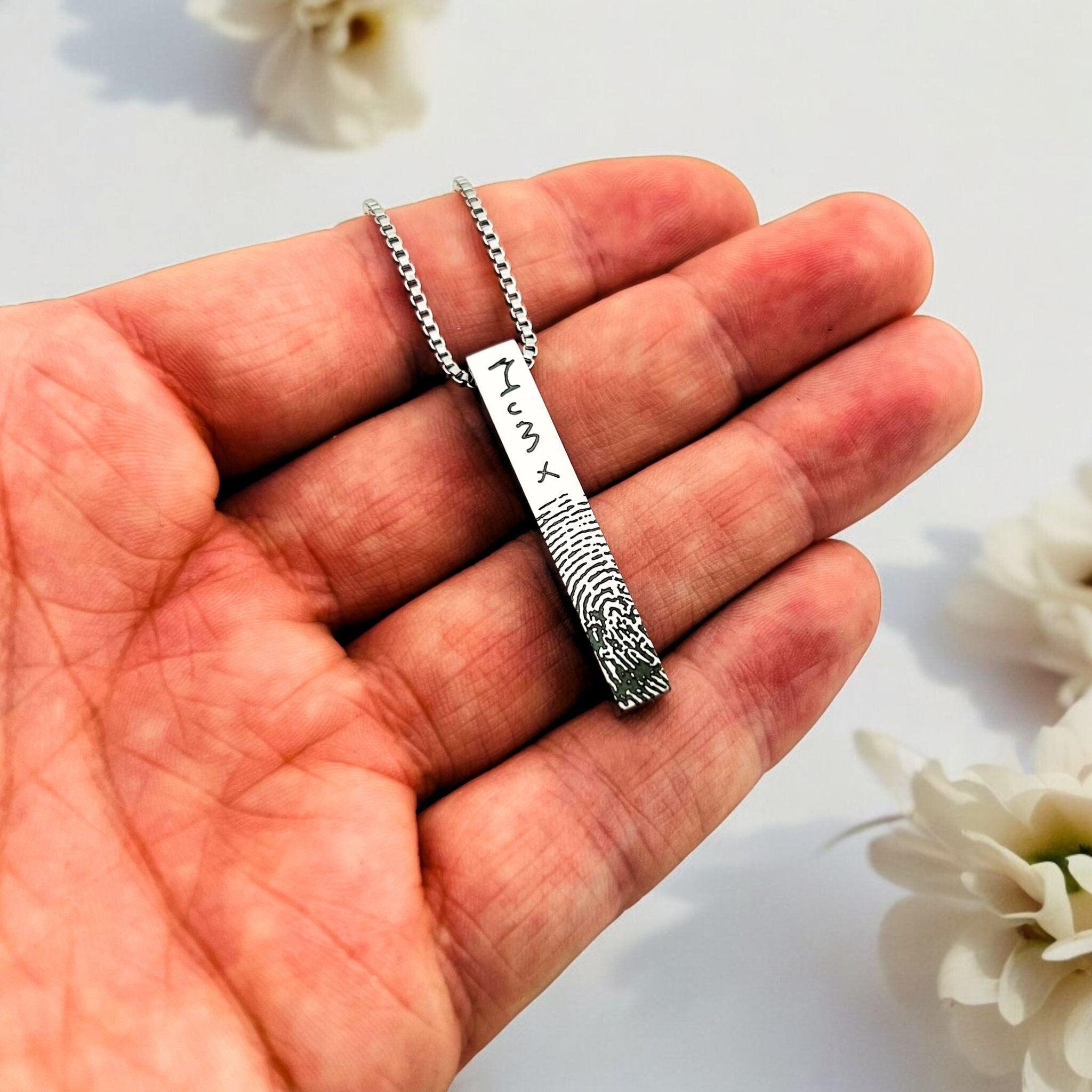 Fingerprint with Handwriting Bar Necklace - MemoriesMade