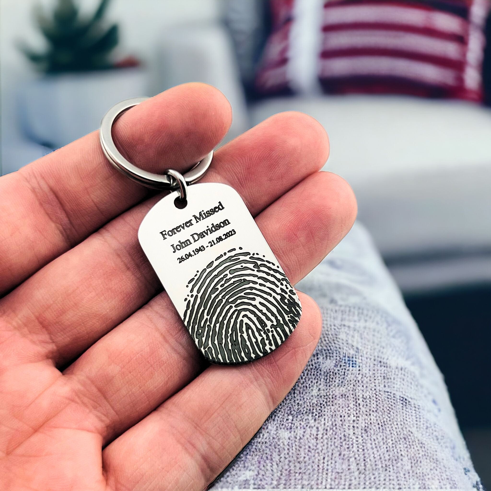 Fingerprint with Text Flat Bar Keychain - MemoriesMade