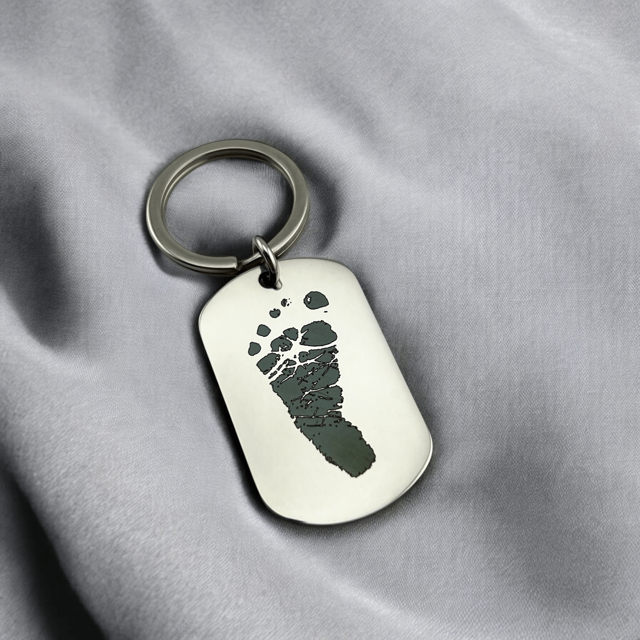 Footprint Flat Bar Keychain - MemoriesMade