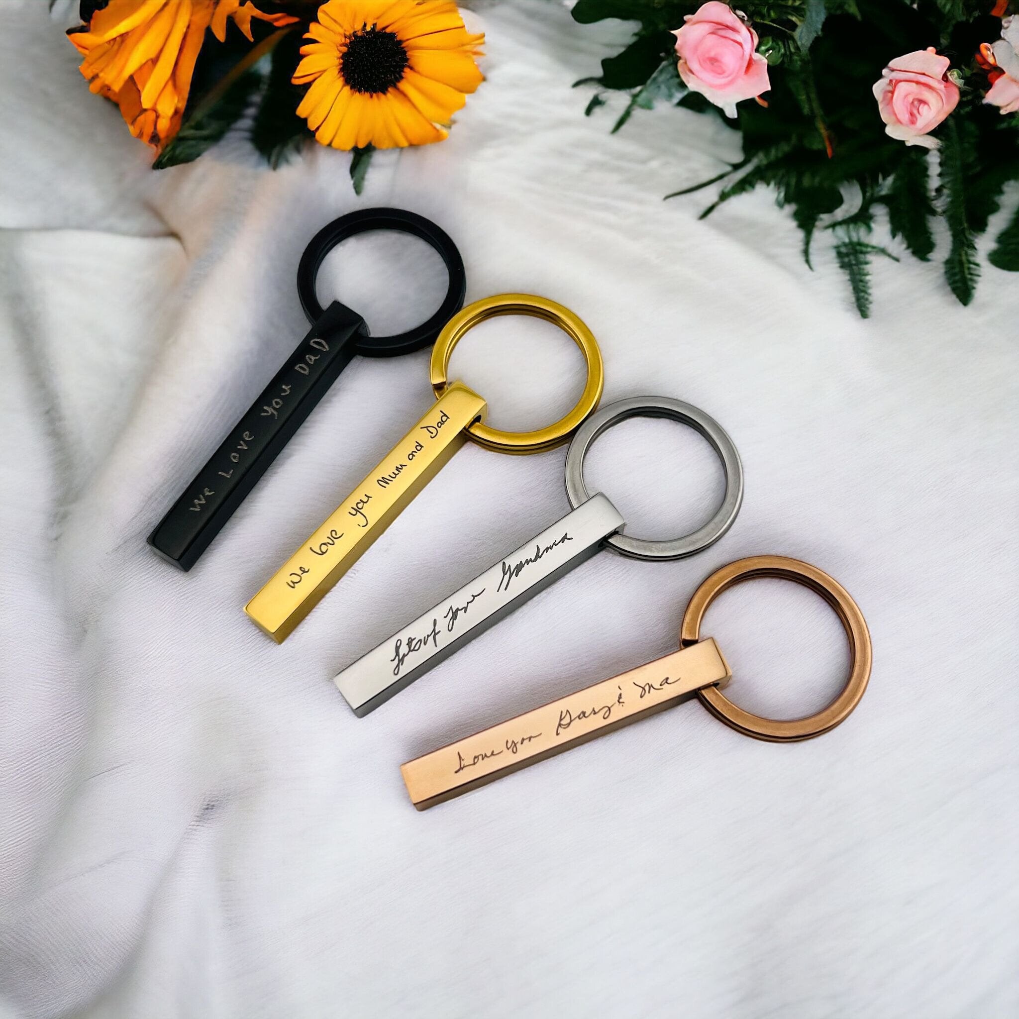 Handwriting Bar Keychain - MemoriesMade