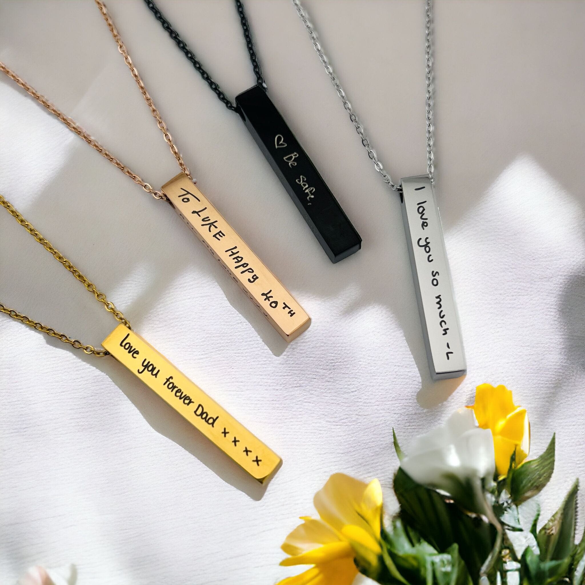 Handwriting Bar Necklace - MemoriesMade