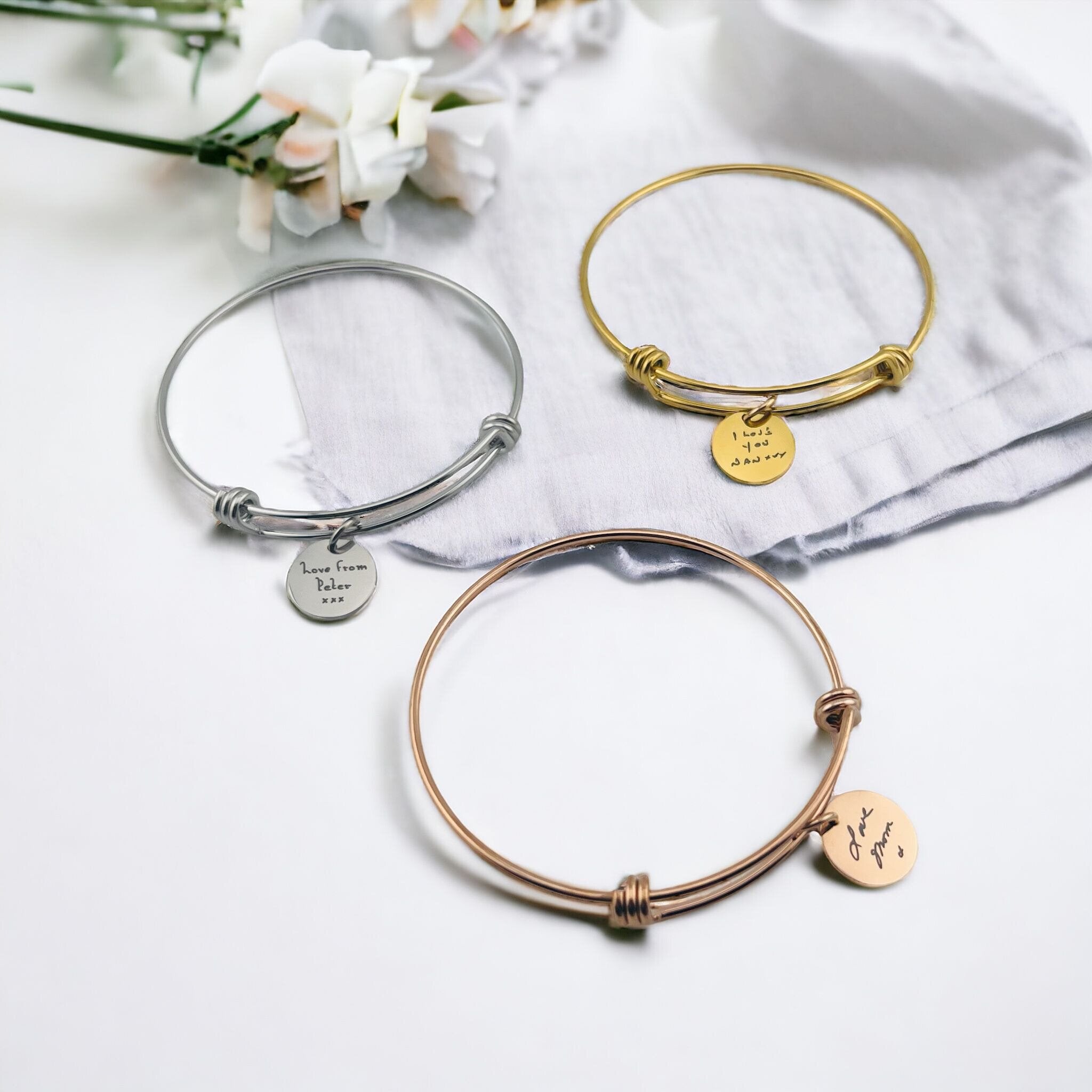 Handwriting Disc Bangle - MemoriesMade