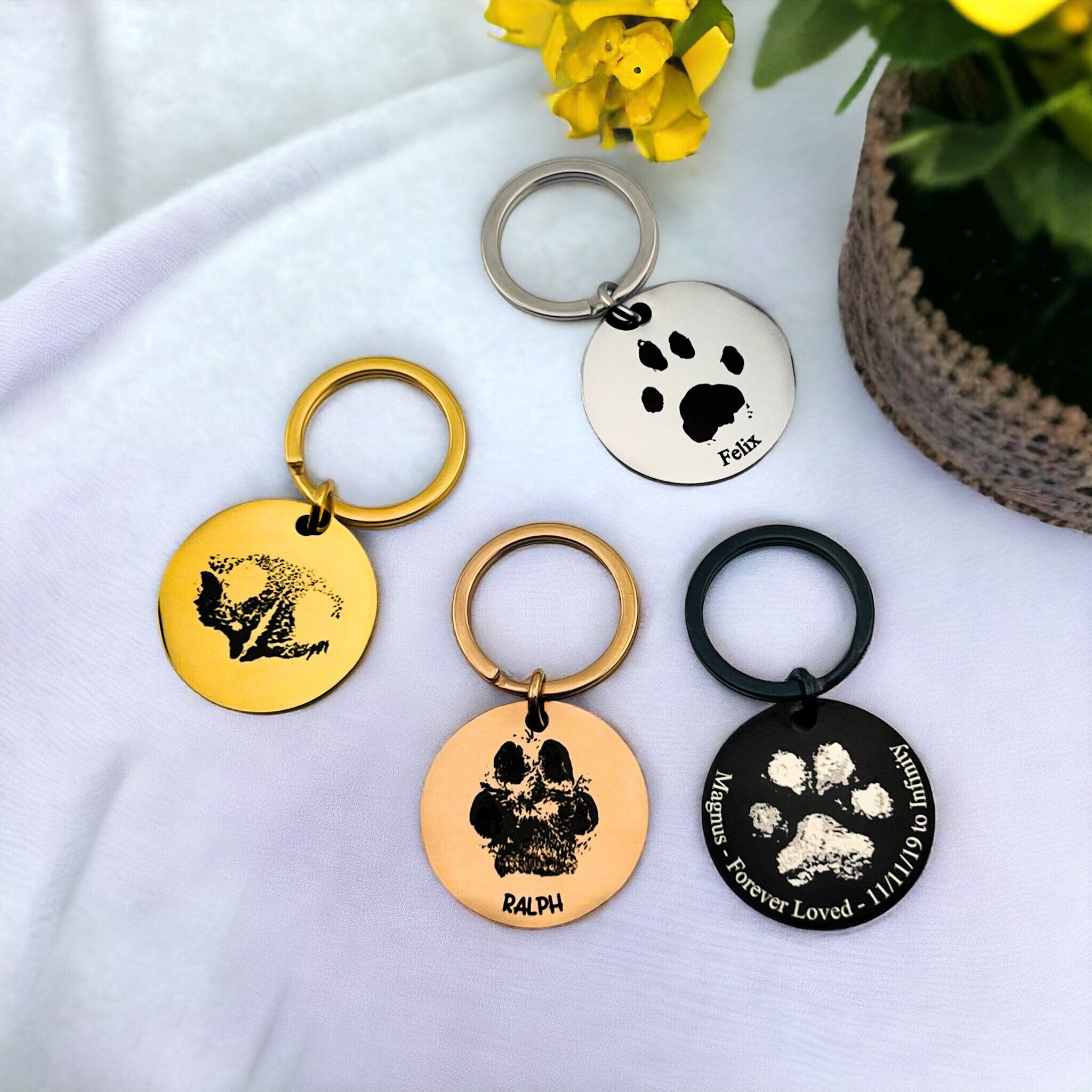 Pawprint Disc Keychain - MemoriesMade