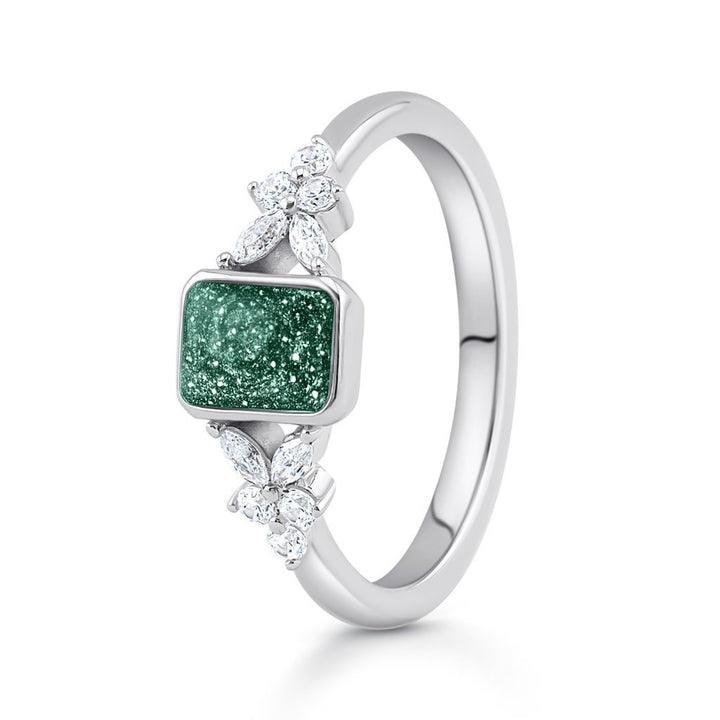 Radiance Emerald Ashes Ring - MemoriesMade