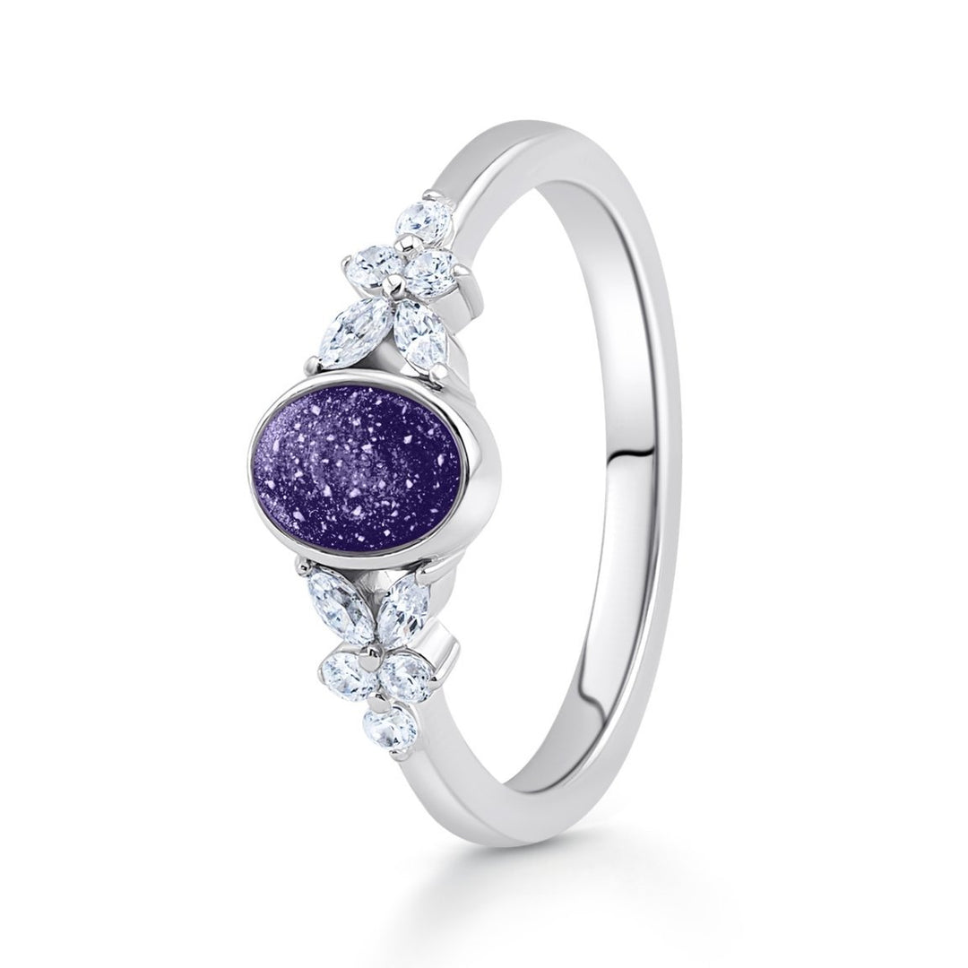 Radiance Oval Ashes Ring - MemoriesMade