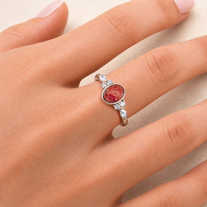 Rose Gold Harmony Oval Ashes Ring - MemoriesMade