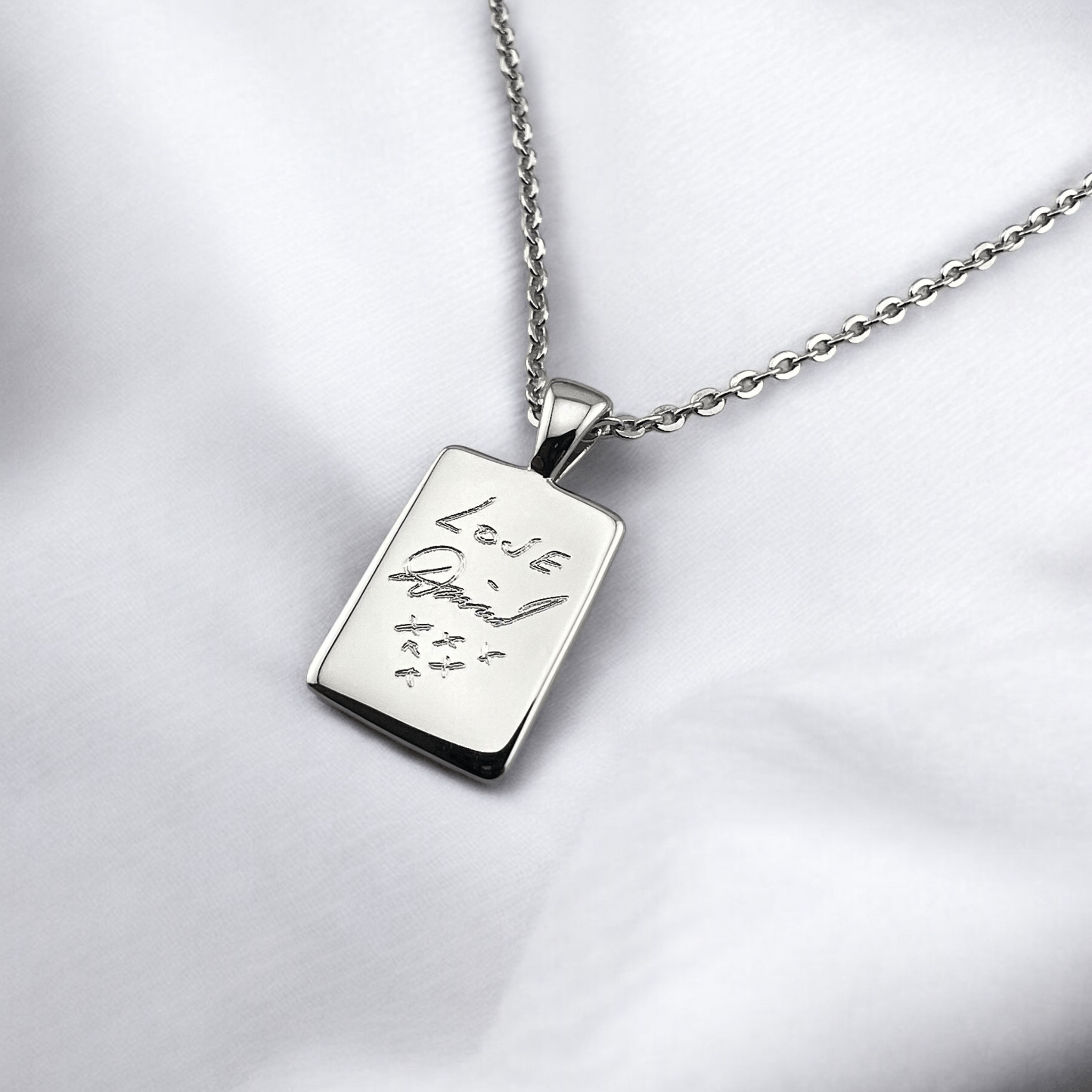 Small Bar Handwriting Necklace - MemoriesMade