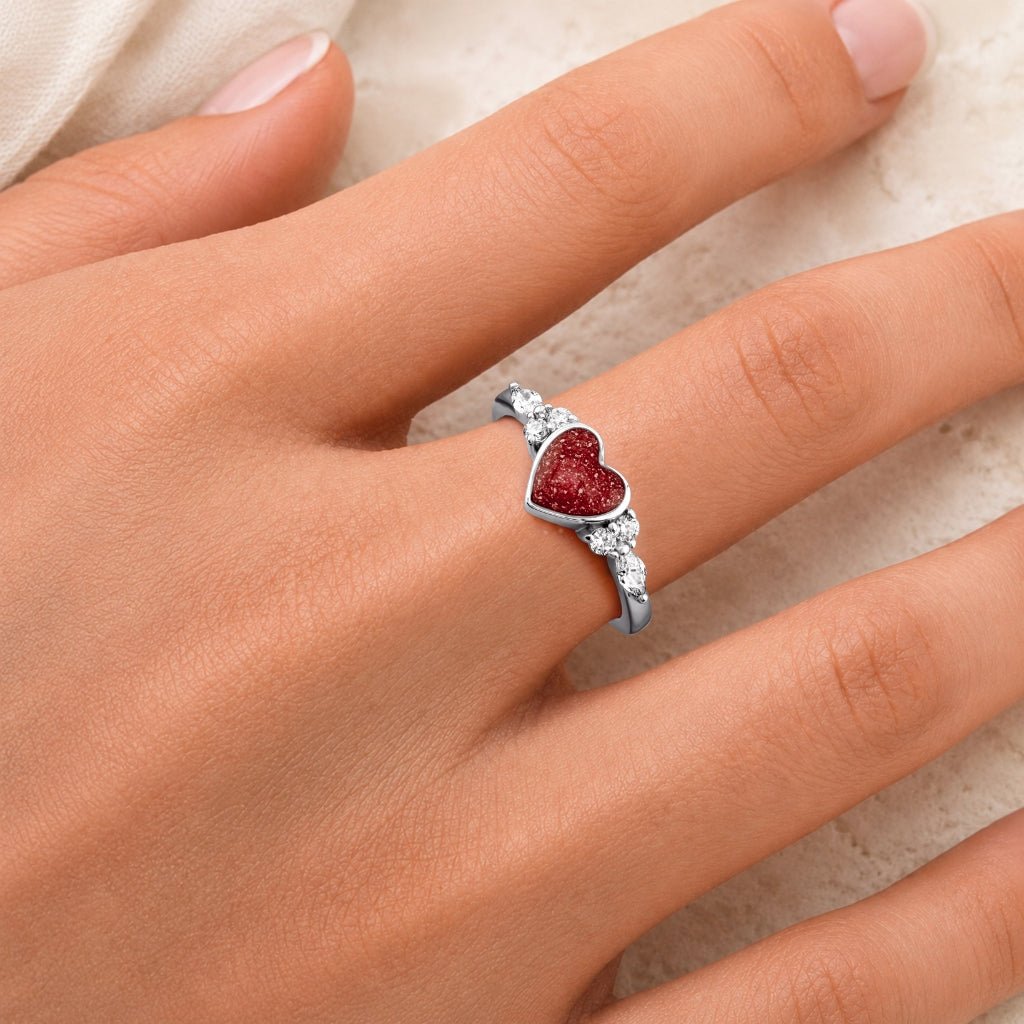 White Gold Harmony Heart Ashes Ring - MemoriesMade