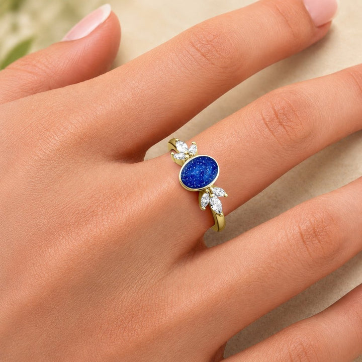 Yellow Gold Blossom Oval Ashes Ring - MemoriesMade
