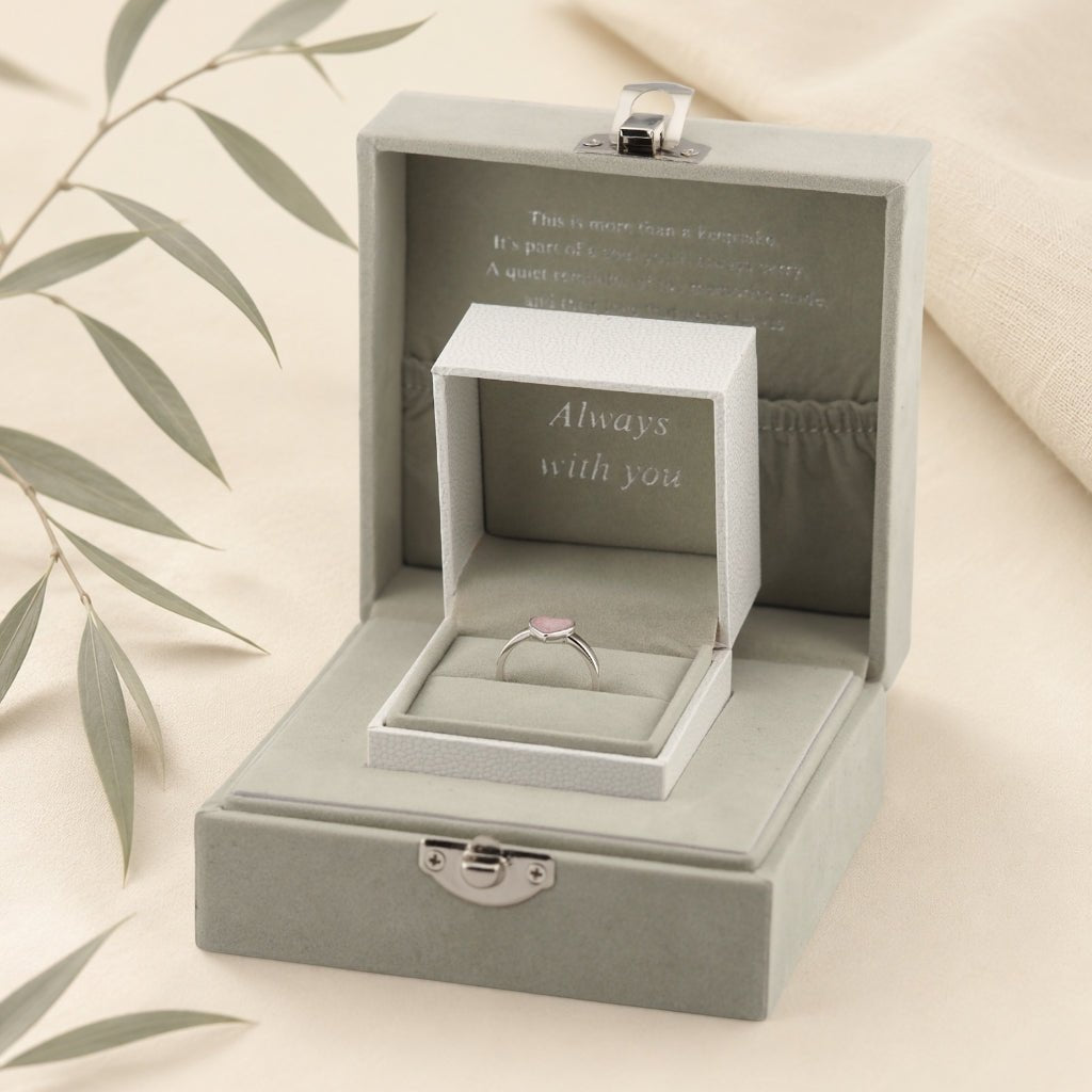Yellow Gold Classic Heart Ashes Ring - MemoriesMade