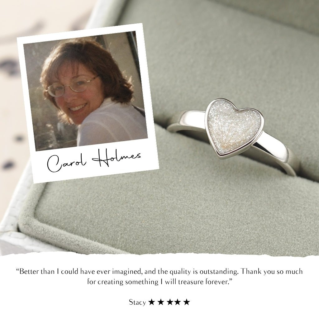 Yellow Gold Classic Heart Ashes Ring - MemoriesMade