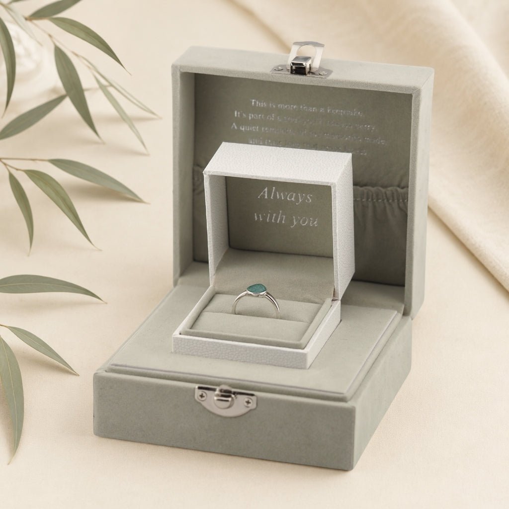 Yellow Gold Classic Teardrop Ashes Ring - MemoriesMade