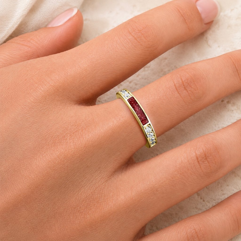 Yellow Gold Devotion Ashes Ring - MemoriesMade