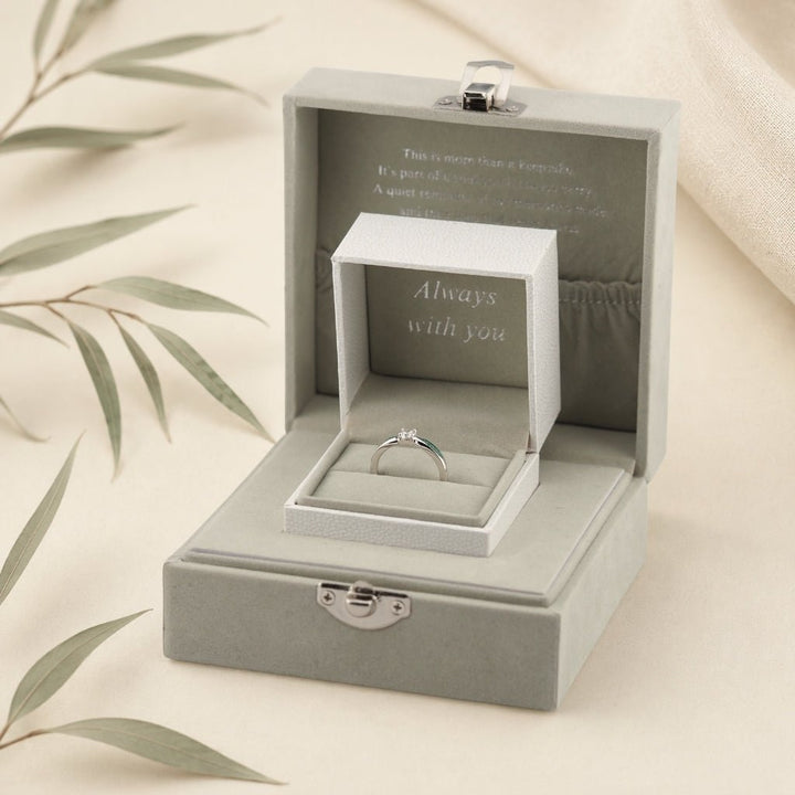 Yellow Gold Embrace Ashes Ring - MemoriesMade