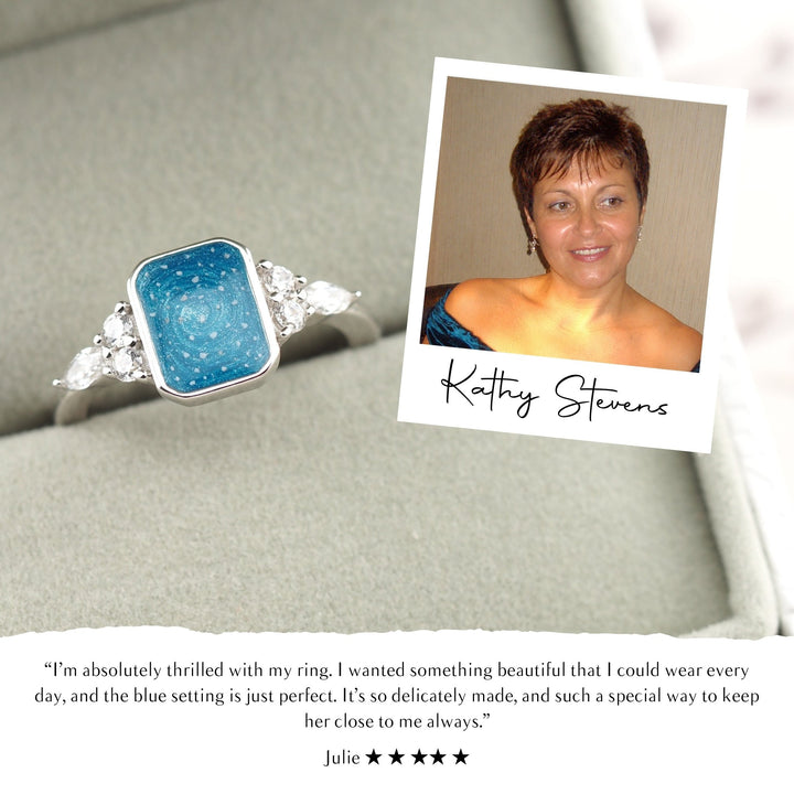 Yellow Gold Harmony Emerald Ashes Ring - MemoriesMade