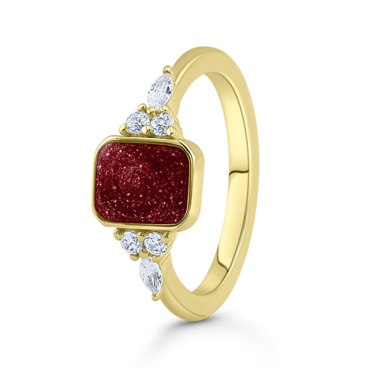 Yellow Gold Harmony Emerald Ashes Ring - MemoriesMade