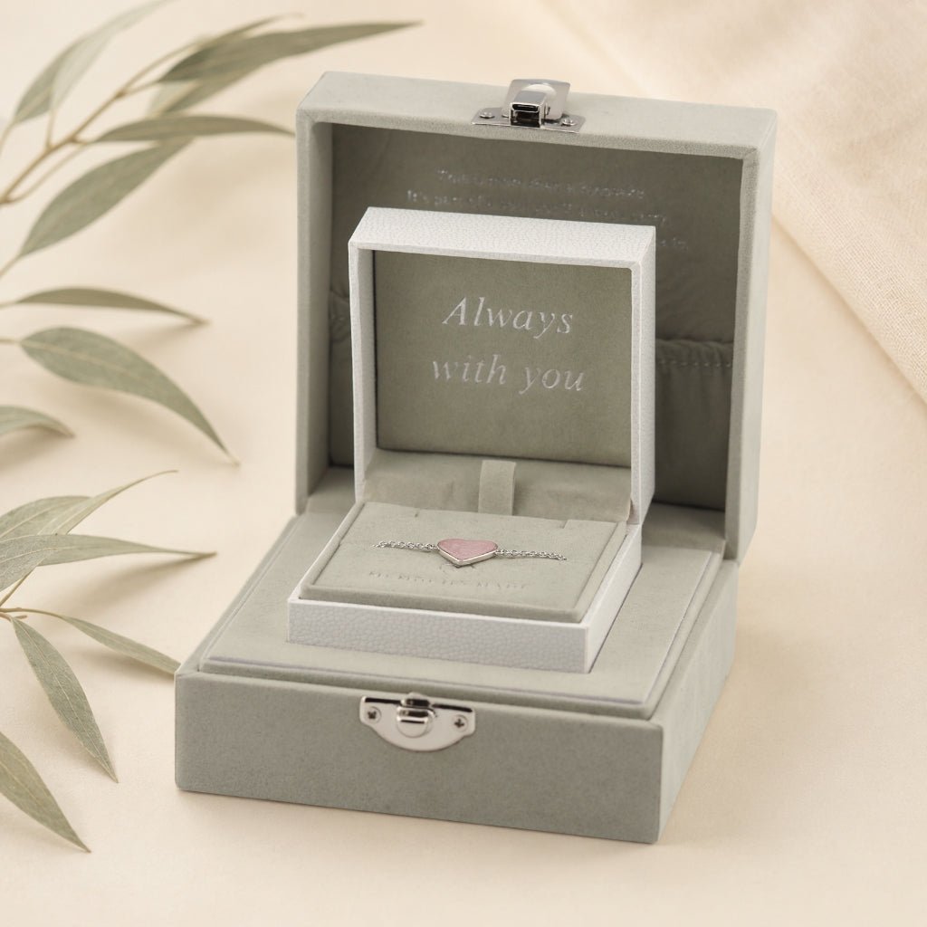 Yellow Gold Heart Ashes Bracelet - MemoriesMade
