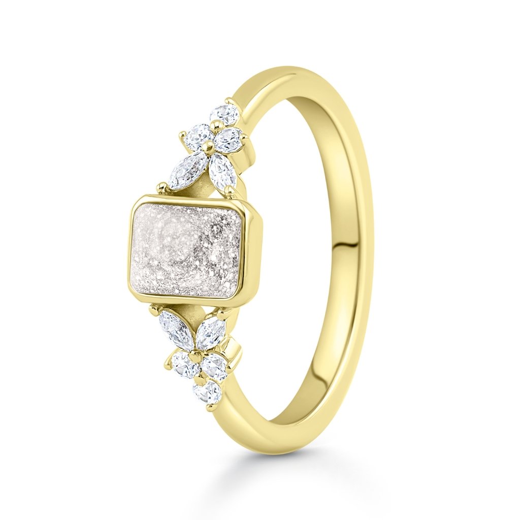 Yellow Gold Radiance Emerald Ashes Ring - MemoriesMade