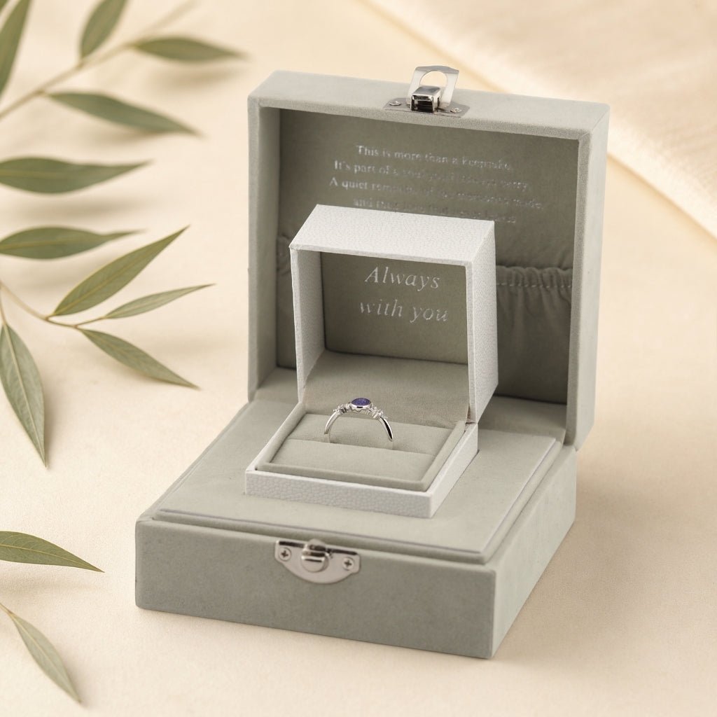 Yellow Gold Radiance Oval Ashes Ring - MemoriesMade