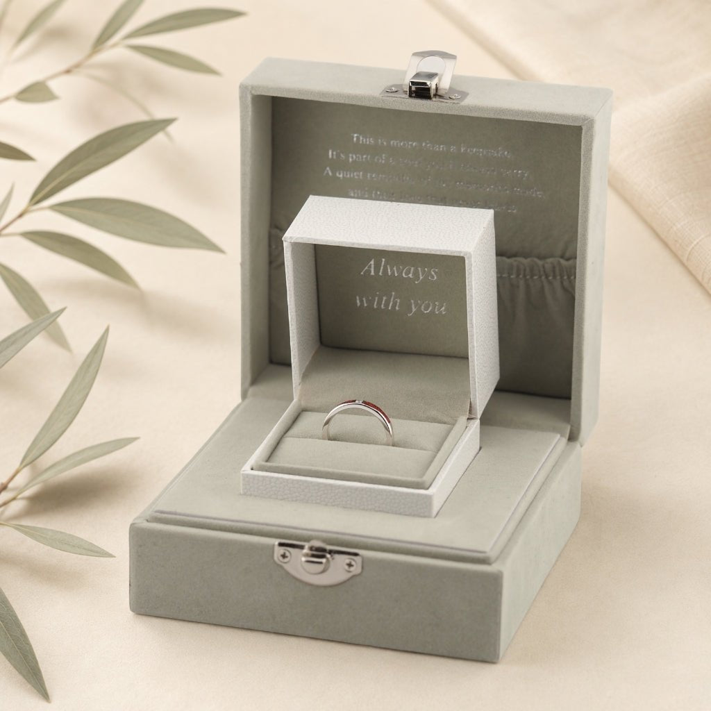 Yellow Gold Solace Ashes Ring - MemoriesMade